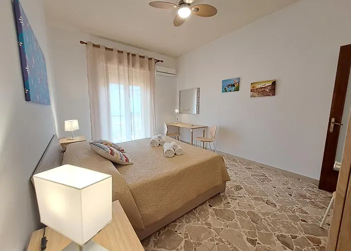 Nomad68 Family Holidays By Casa In Mente Apartman Cefalù